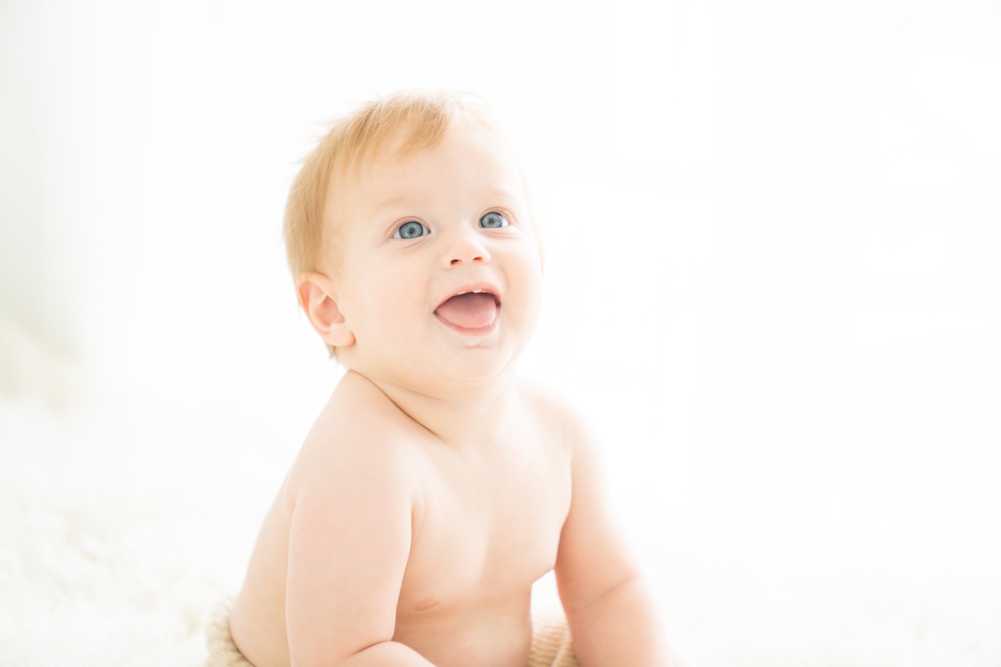 6 month old baby photography session  in Jupiter Fl studio