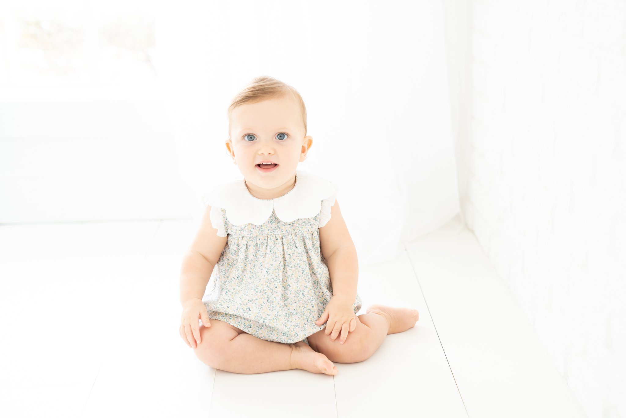 Baby girl's Birthday photography shoot in Jupiter Fl studio